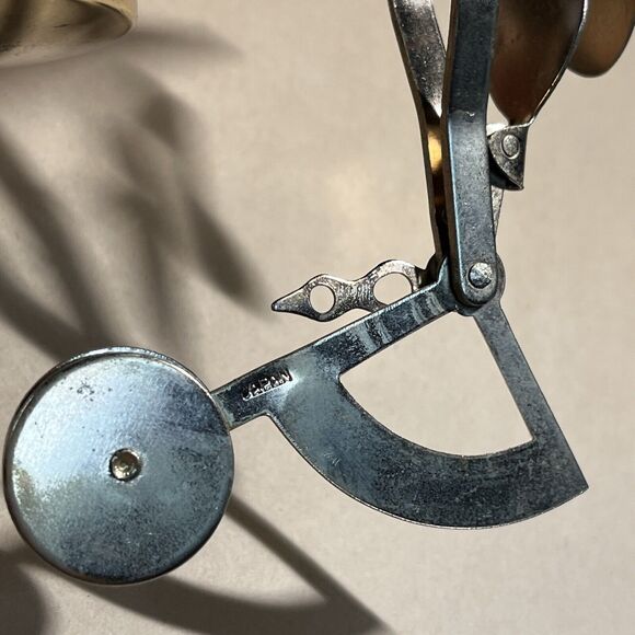 Vintage  Brass Postage Stamp Roll Holder Dispenser 2oz Letter Scale Weight Japan - Picture 6 of 12